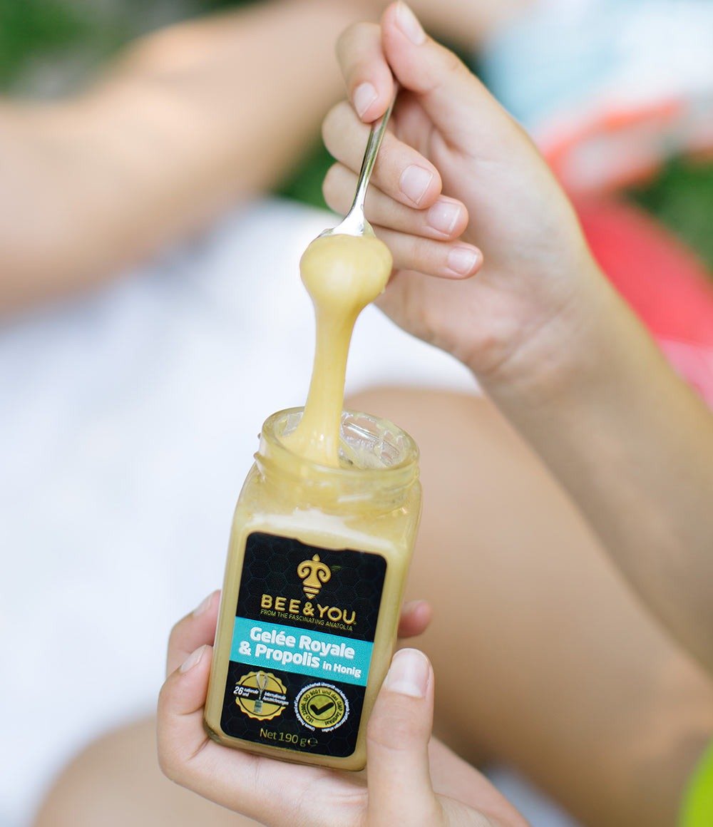 Gelée Royale &amp; Propolis in Honig